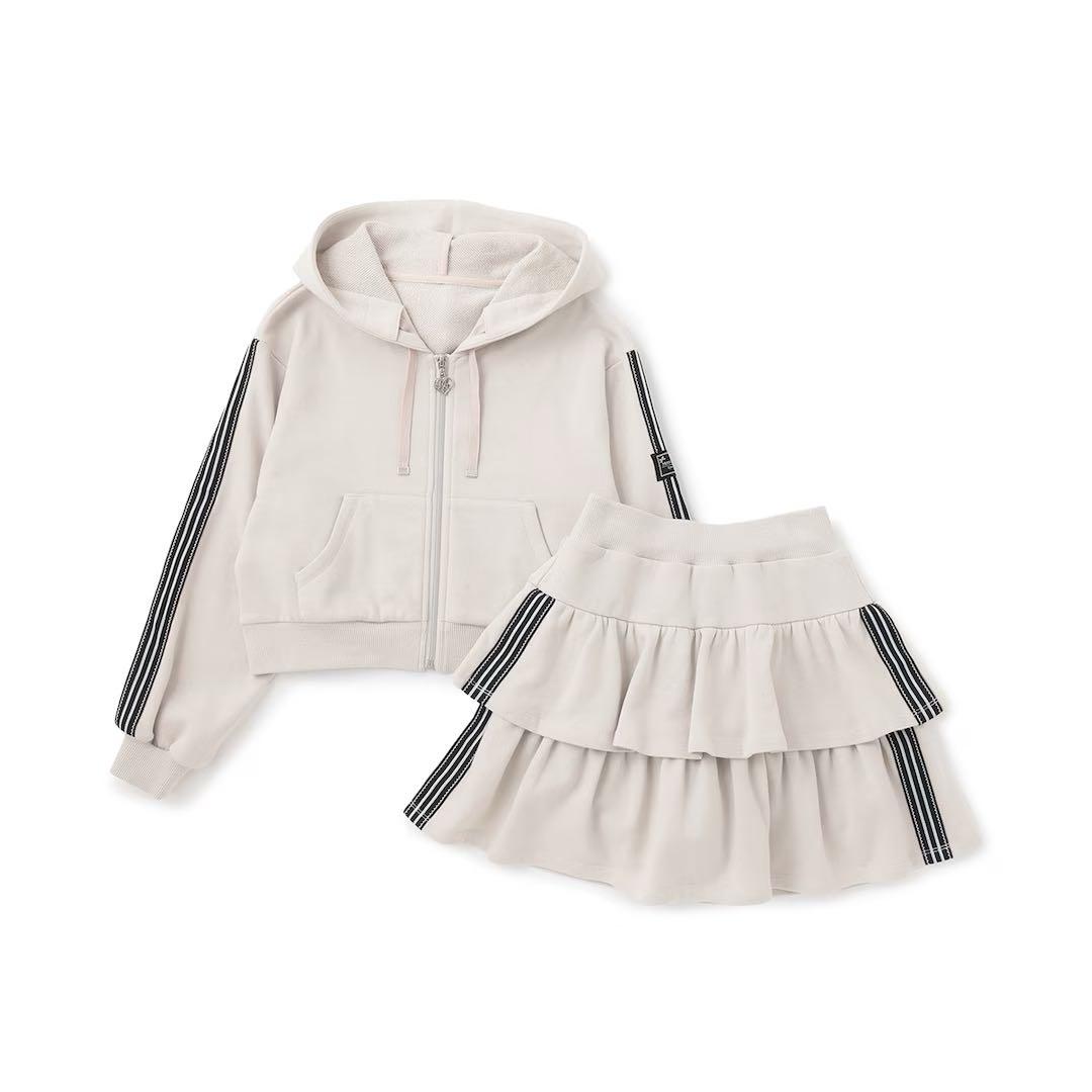 メゾピアノ新品新作タグ付きスポーティーラインジップパーカ＆スカパンセットアップ