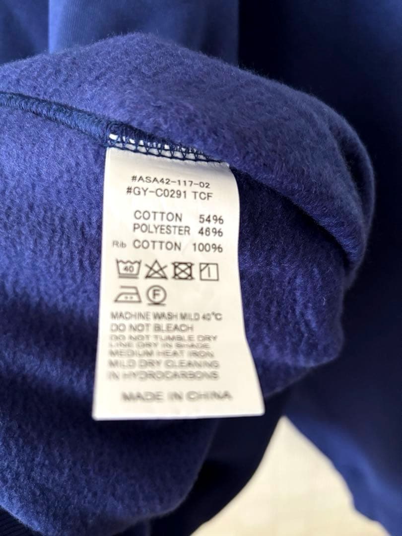 新品タグ付ジムフレックス　スウィングスリーブ クルーネックプルオーバー　最終価格