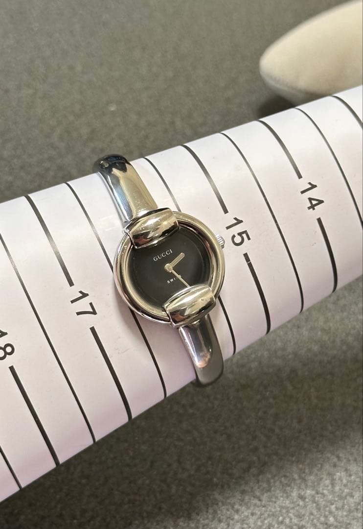 稼働品　グッチ GUCCI レディース腕時計 1400L シルバー