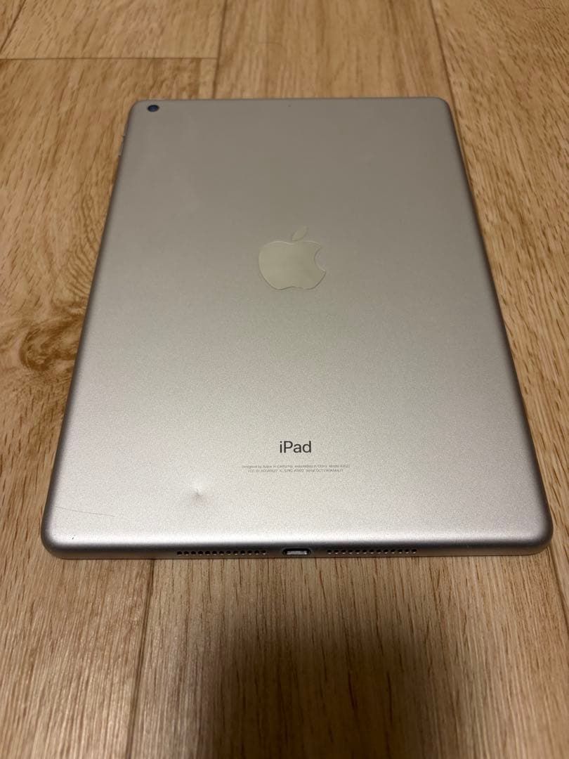 Apple iPad 第5世代　128GB