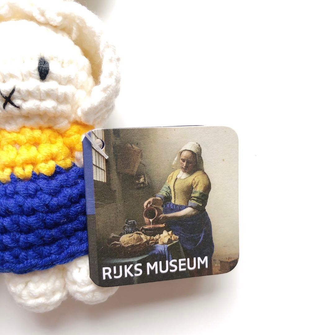 ジャストダッチ　ミッフィー 真珠の耳飾りの少女 牛乳を注ぐ女