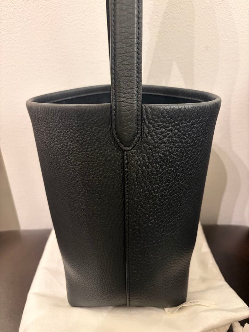 THE ROW ザロウ スモール N/S パーク トート ブラック