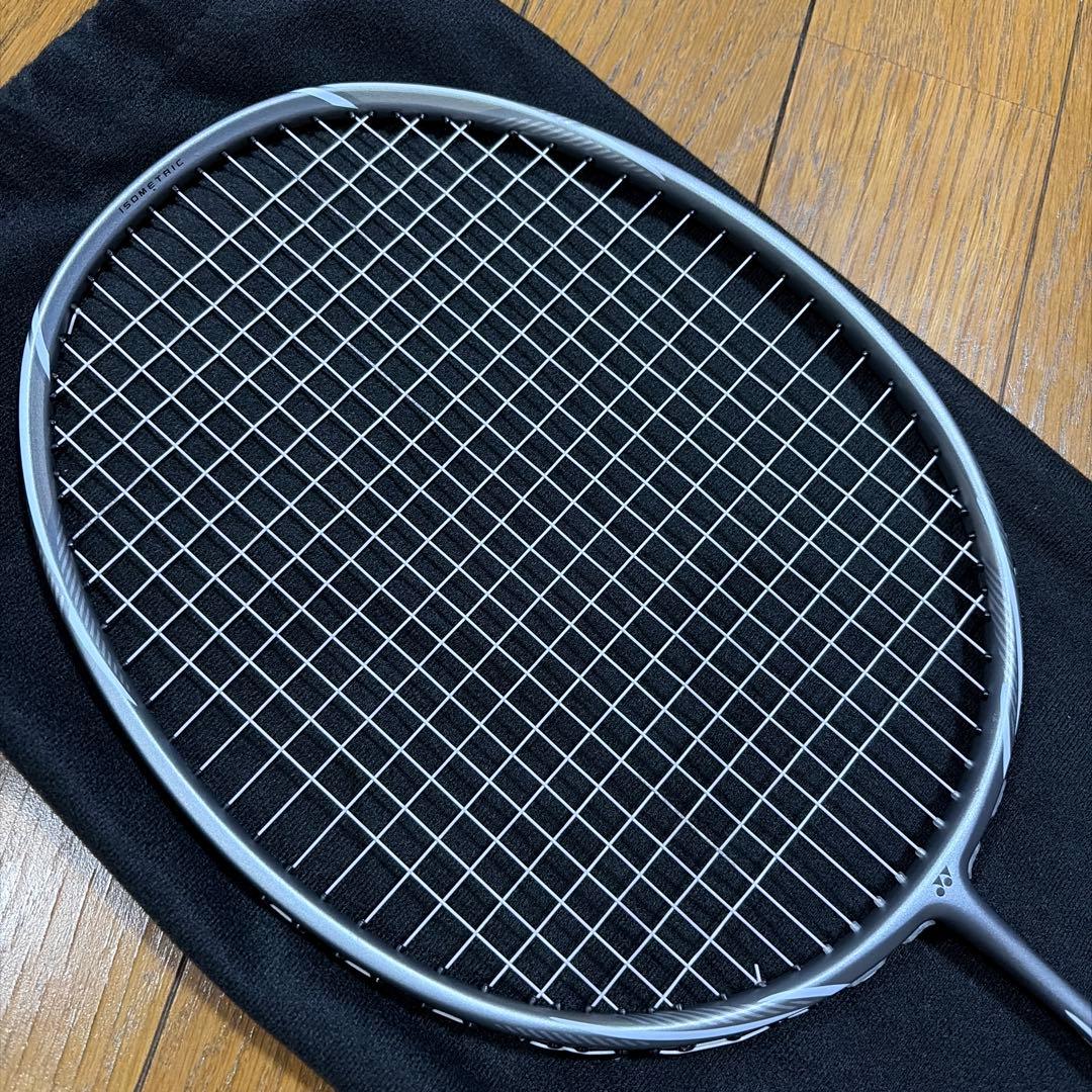 【美品】YONEX アストロクスネクステージ