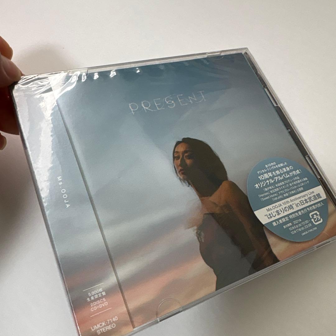 【未開封】5000枚生産限定　PRESENT