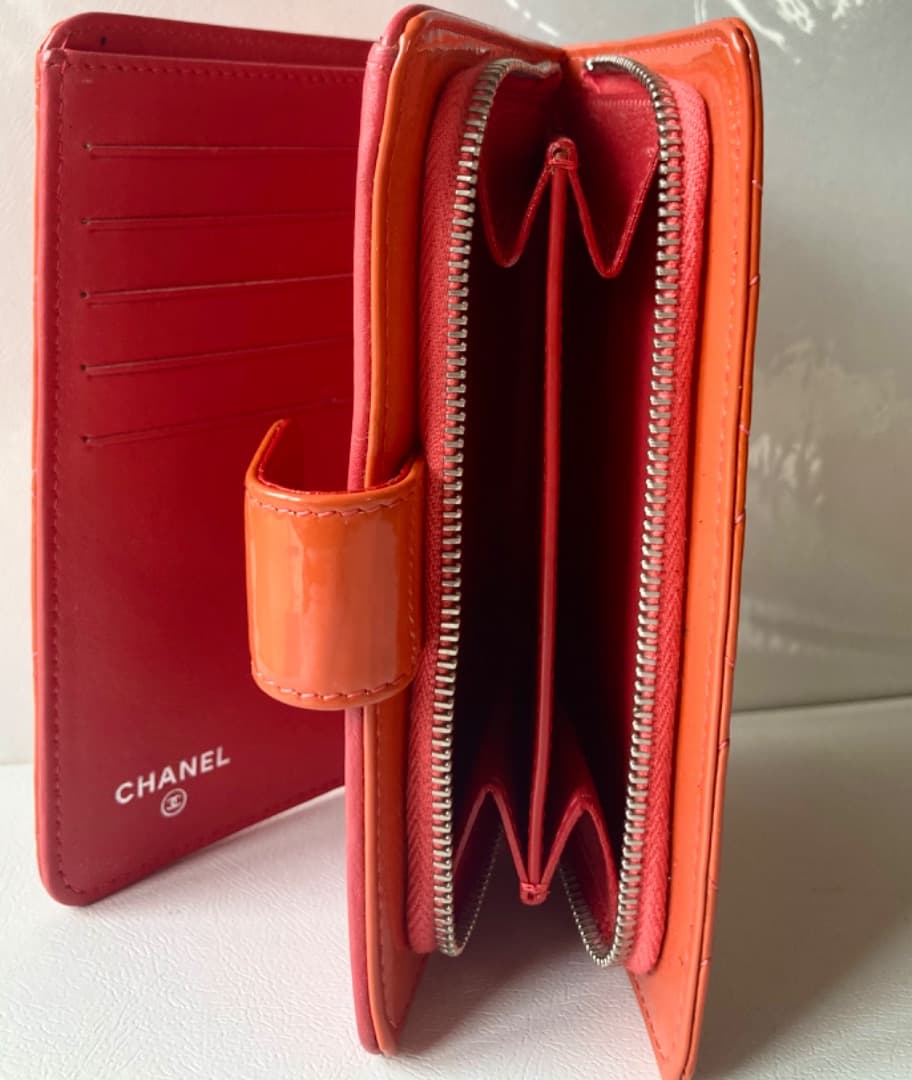 CHANEL シャネル マトラッセ パテント