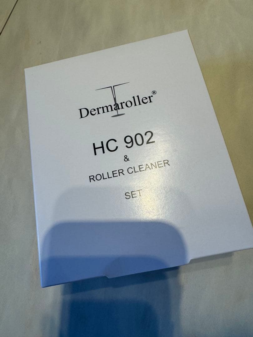 ボディ・フェイスケア Dermaroller HC902 & ROLLER CLEANER SET