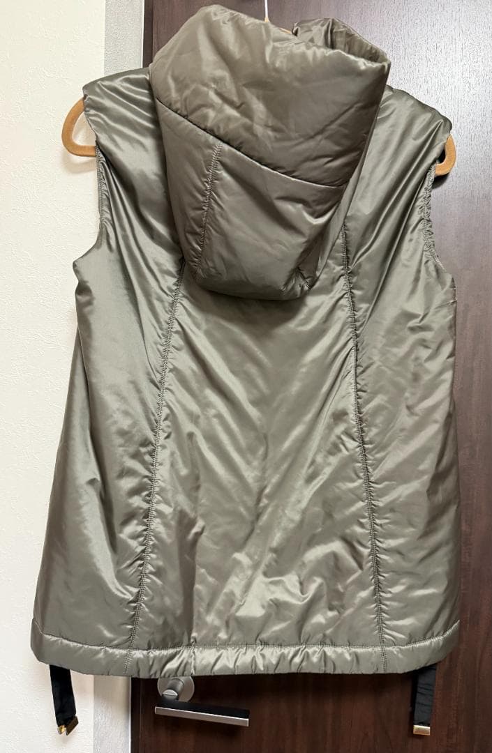 MAX MARA　THE CUBE テクニカル キャンバス ジレ　サイズ38