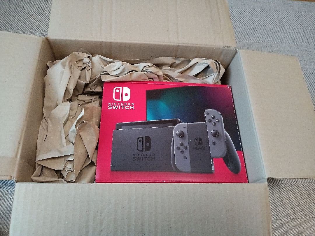 Nintendo Switch 本体 グレー　新パッケージ