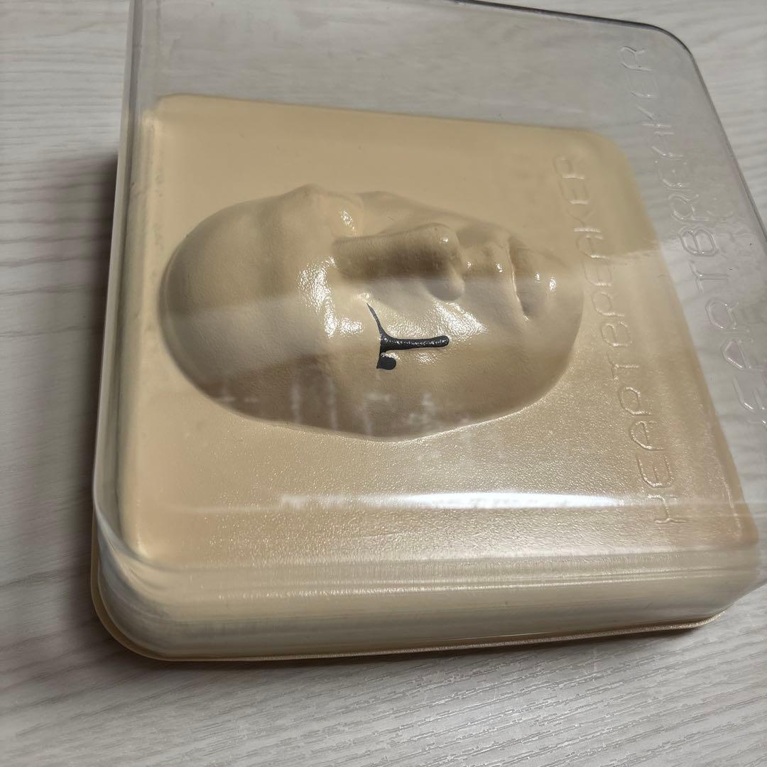 【初回限定盤】G-DRAGON ジヨンHEARTBREAKER 韓国盤 CD