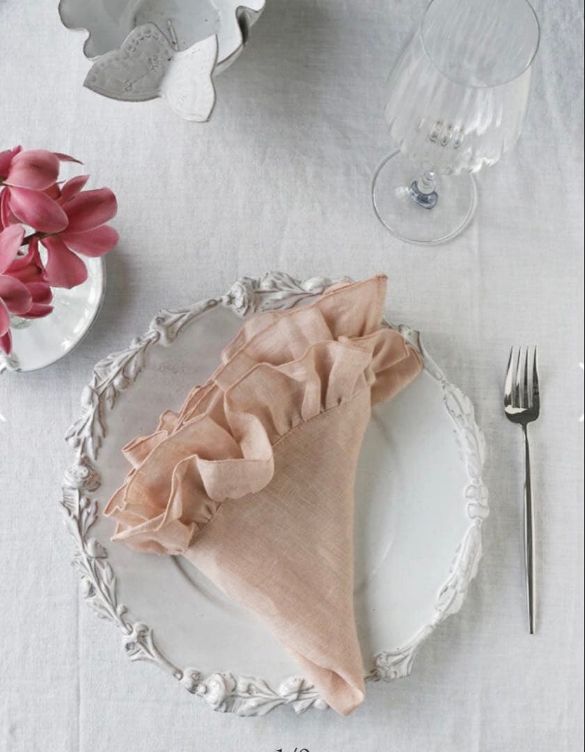 未使用 ボルゴデレトヴァーリエ リネン テーブルナプキン イタリア製 4枚セット