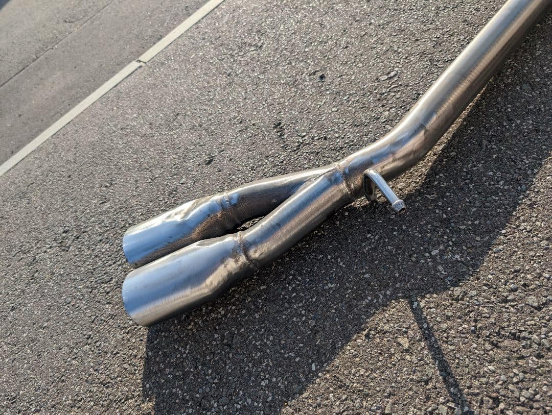 FUJITSUBOヴォクシー ZRR85W等80 85系　ノア　エスクァイア