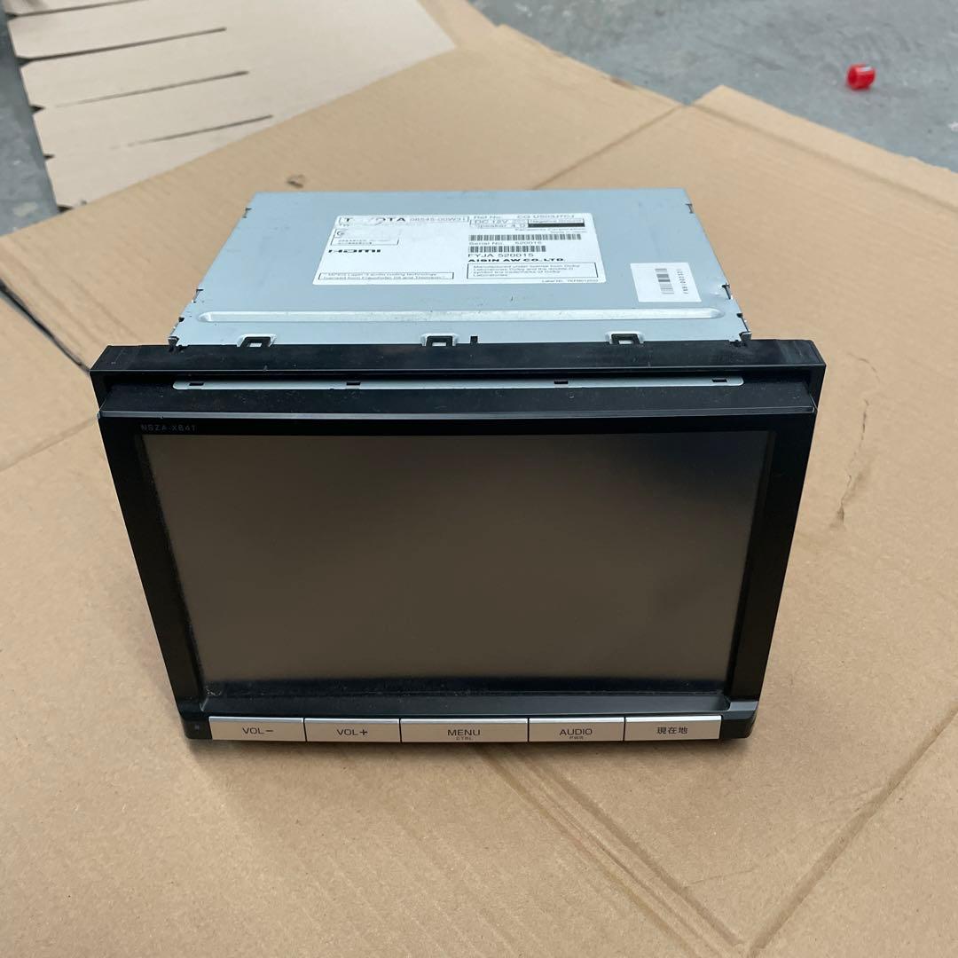 トヨタ純正　NSZA-X64T 08545-00W31 カーナビ
