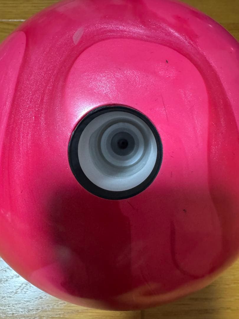 ハイパーベノム　13ポンド　ボウリングボール