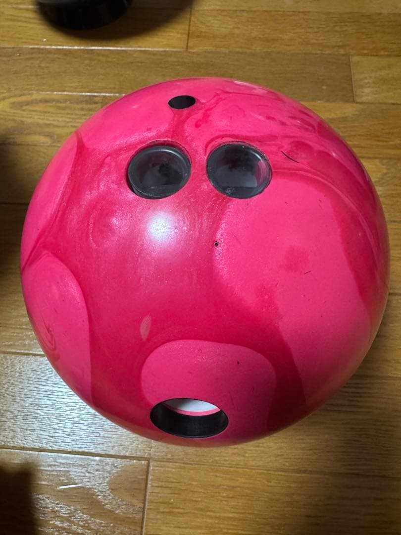 ハイパーベノム　13ポンド　ボウリングボール