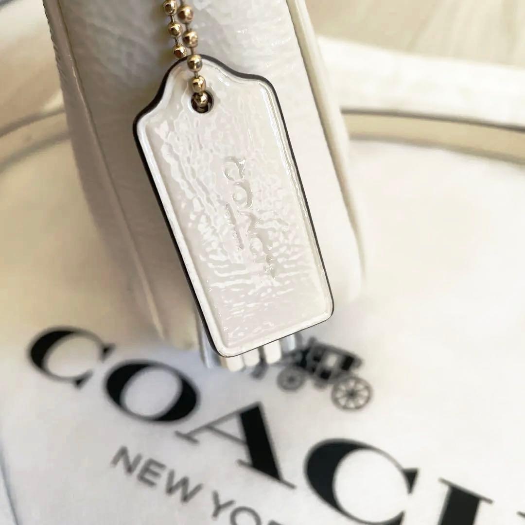 COACH カルメン　ショルダー　クロスボディ　バッグ
