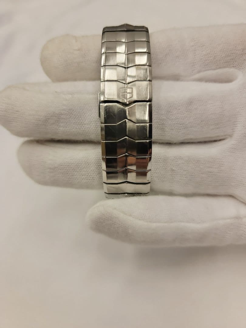 タグホイヤー　クォーツ ステンレススチール 時計 シルバー