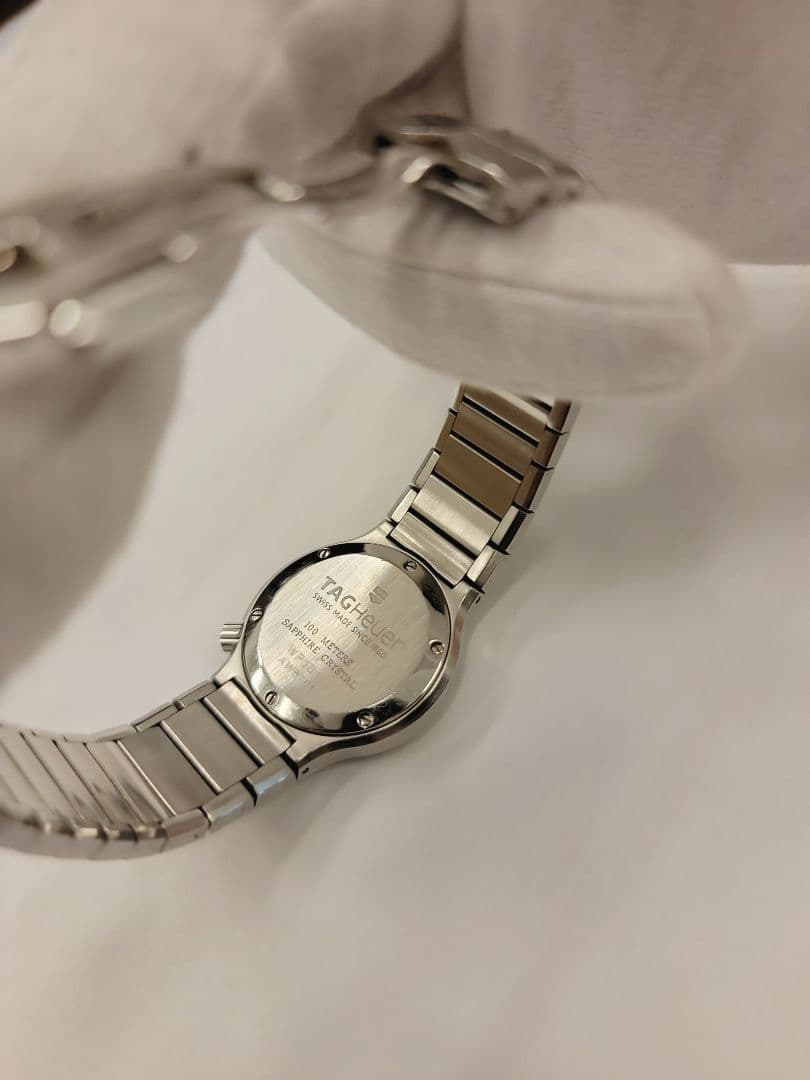 タグホイヤー　クォーツ ステンレススチール 時計 シルバー