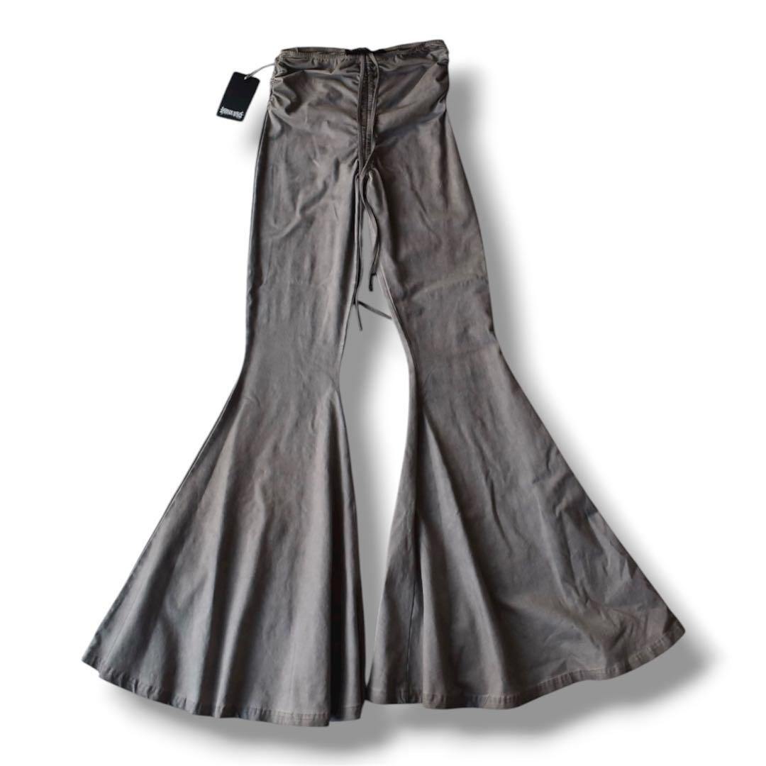 【フォロー割引適用】Y2K Darker Wavs Fader V-Cutスーパ