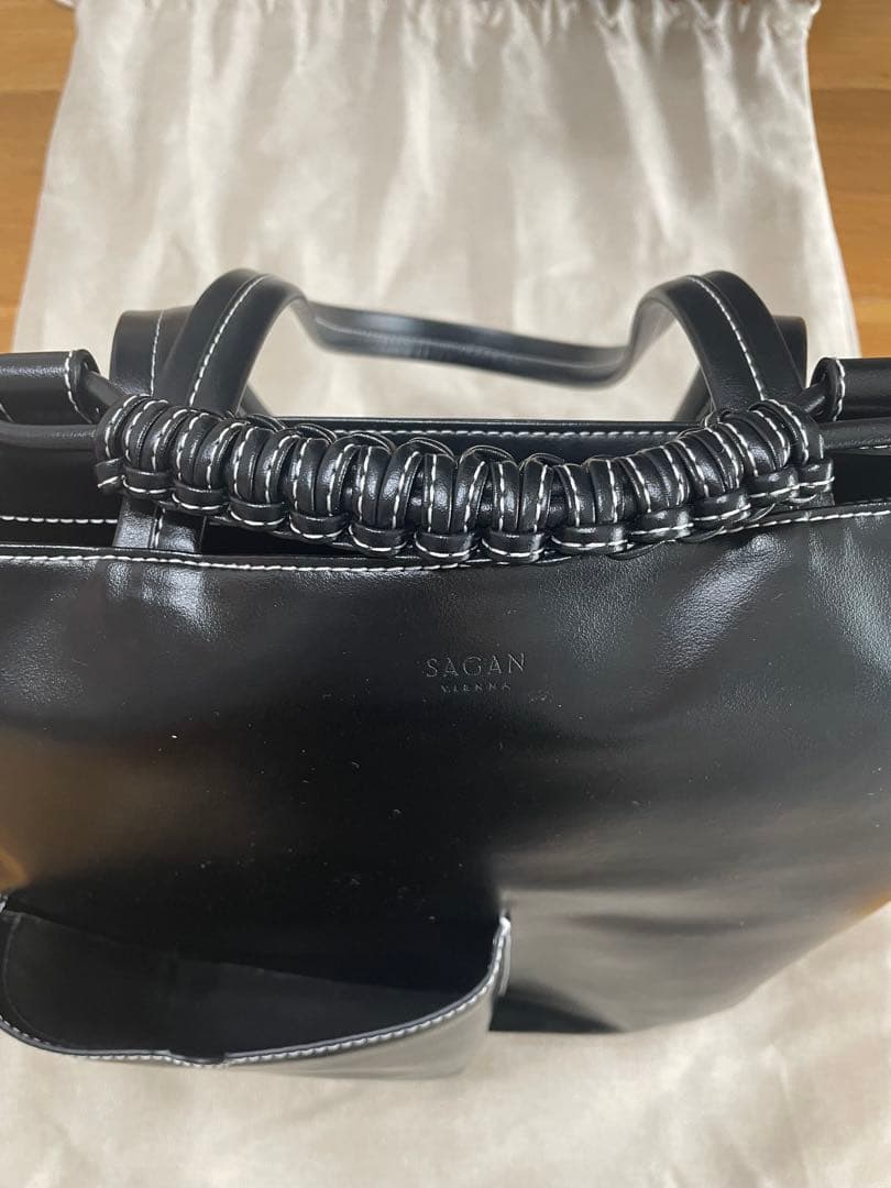 SAGAN Vienna / サガン ヴィエンナ　ブックトートバッグ