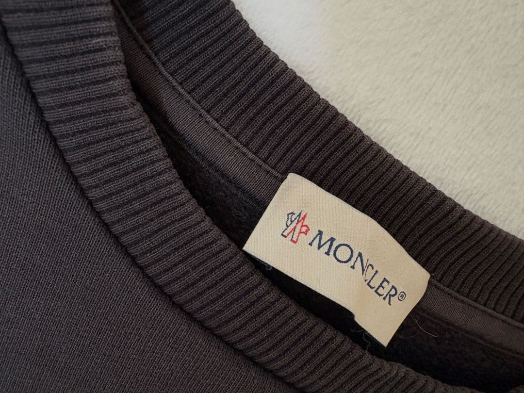 MONCLER 黒 トレーナー ロゴ入り160