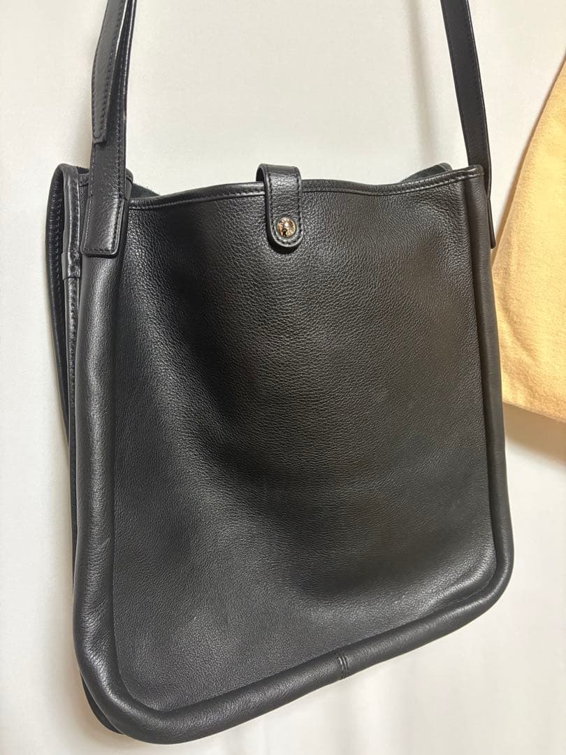 美品 ロエベ ショルダー アナグラム レザー LOEWE