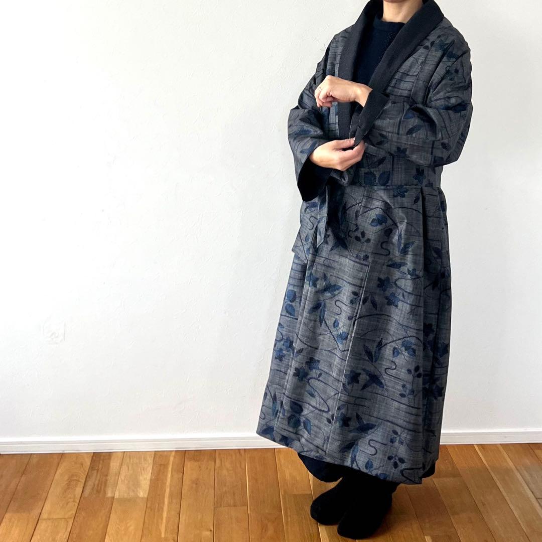 ✴︎本場大島紬✳︎✴︎ローブコート✴︎正絹✴︎着物リメイク＊リバーシブル＊