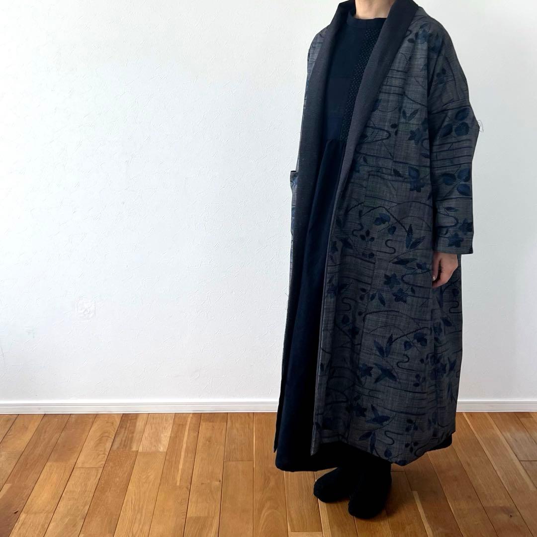 ✴︎本場大島紬✳︎✴︎ローブコート✴︎正絹✴︎着物リメイク＊リバーシブル＊