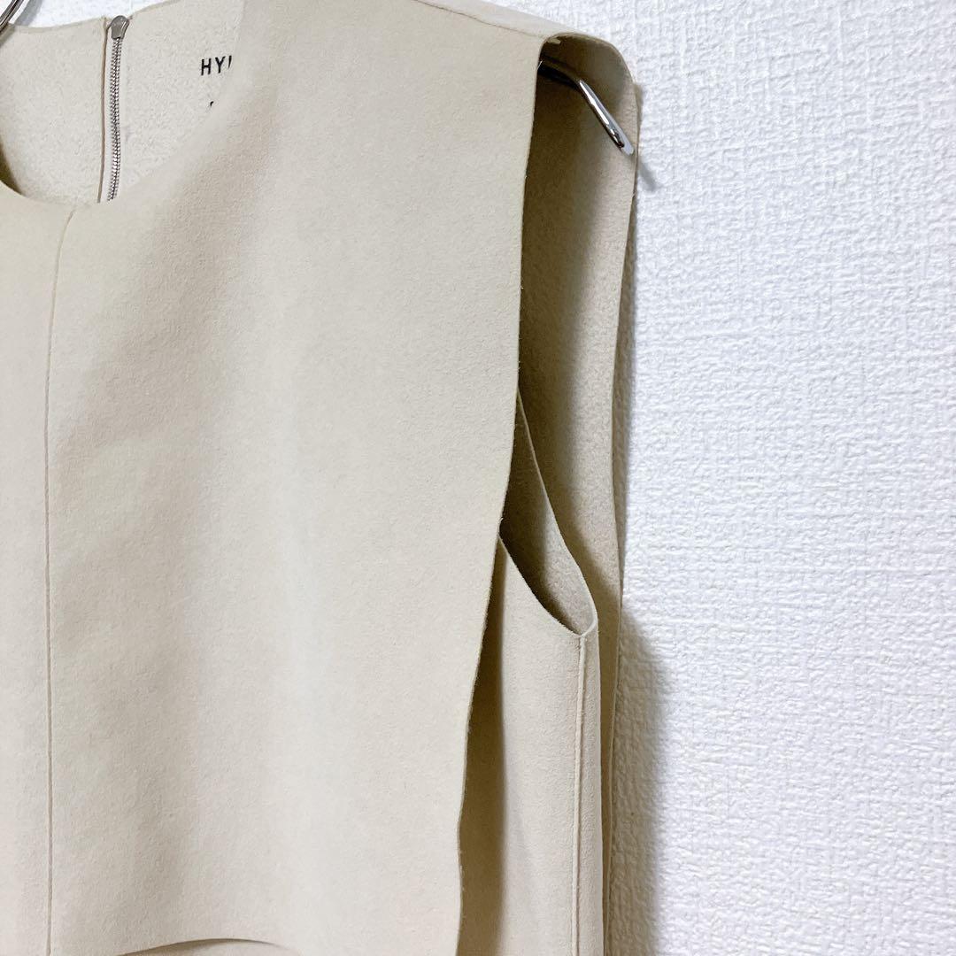 【23SS】HYKE エコスエードワンピース　ノースリーブ　アイボリー