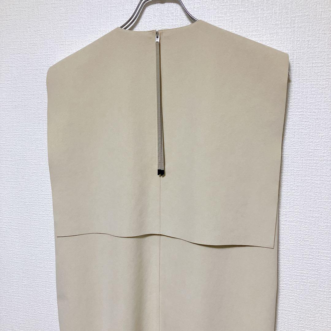 【23SS】HYKE エコスエードワンピース　ノースリーブ　アイボリー