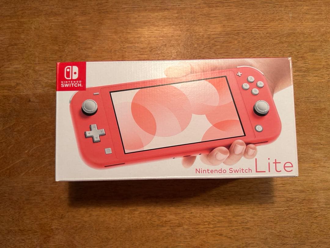 Nintendo Switch Lite コーラル+ あつまれ どうぶつの森