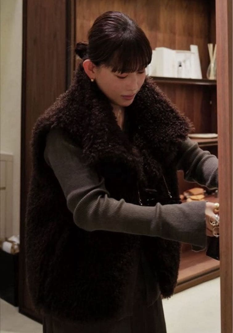 新品 完売 SANTE by ETRE TOKYO クリンプフェイクファーベスト