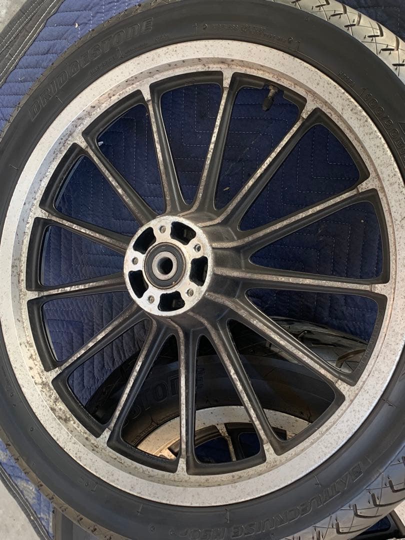 【専用】ハーレー純正 13本キャストホイール フロント リア