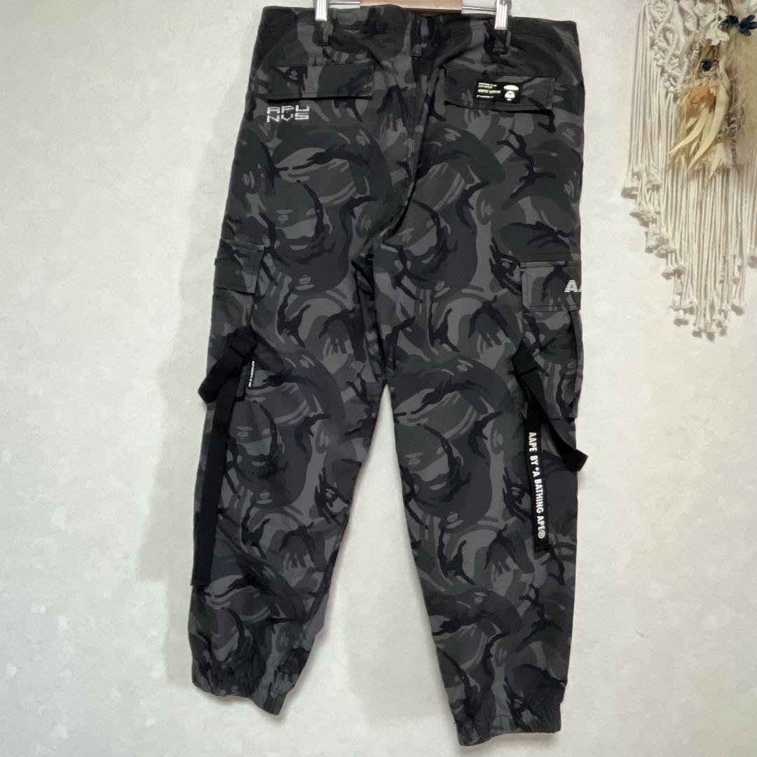 希少　アベイシングエイプ　L 即完売品　カモフラ柄　カーゴパンツ