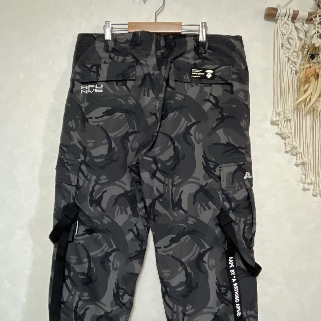 希少　アベイシングエイプ　L 即完売品　カモフラ柄　カーゴパンツ