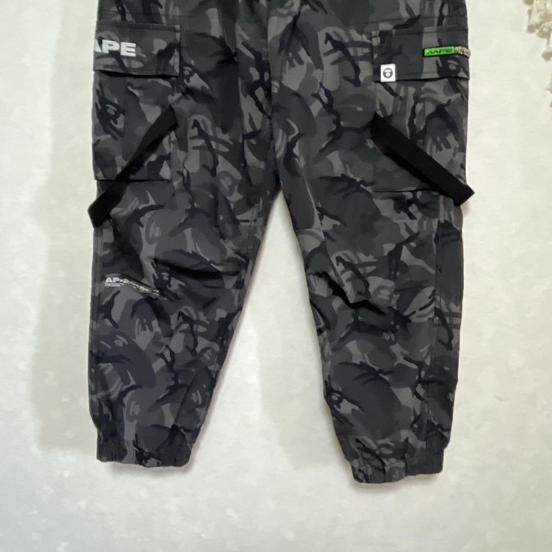 希少　アベイシングエイプ　L 即完売品　カモフラ柄　カーゴパンツ