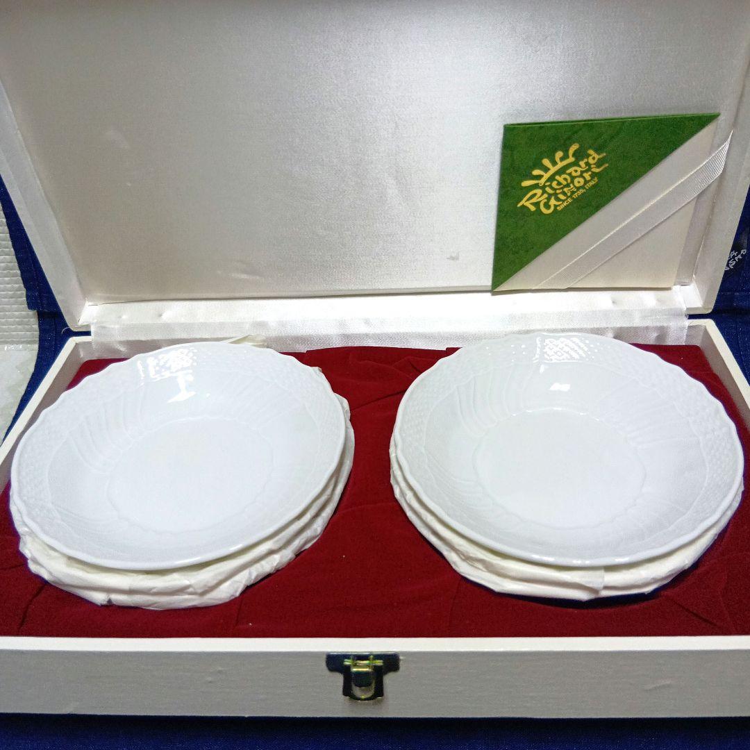 新品未使用Richard Ginori ベッキオホワイトフルーツソーサー6客