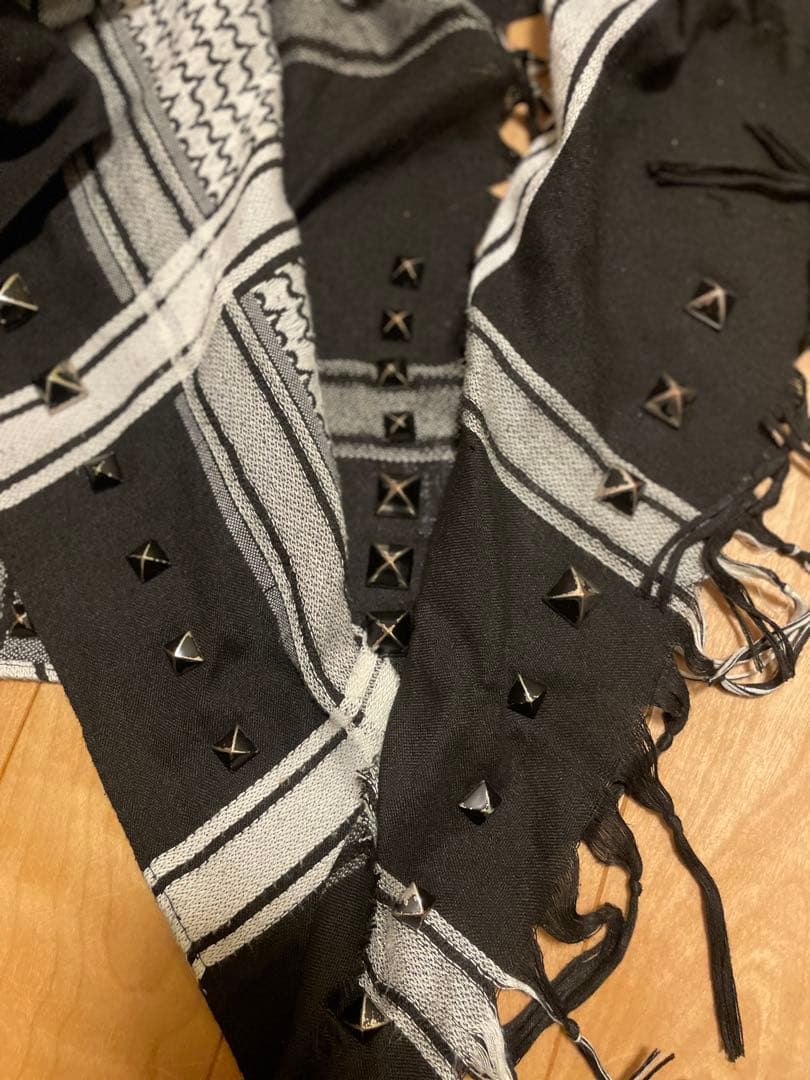 UNDERCOVER スタッズアフガンストール