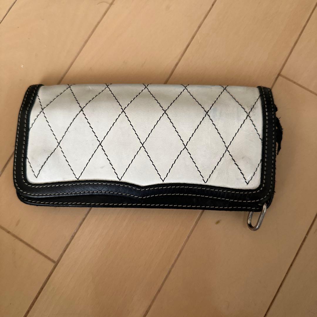 ＲＥD MＯＯN レッドムーン長財布