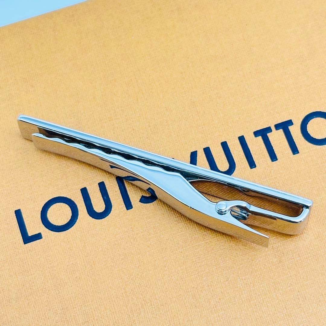 LOUIS VUITTON ネクタイピン　LVアワード　M00913 ブラック