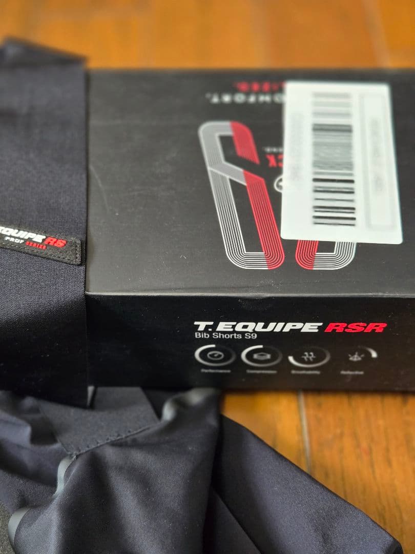 美品 ASSOS EQUIPE RSR S9 アソス ビブショーツ Sサイズ