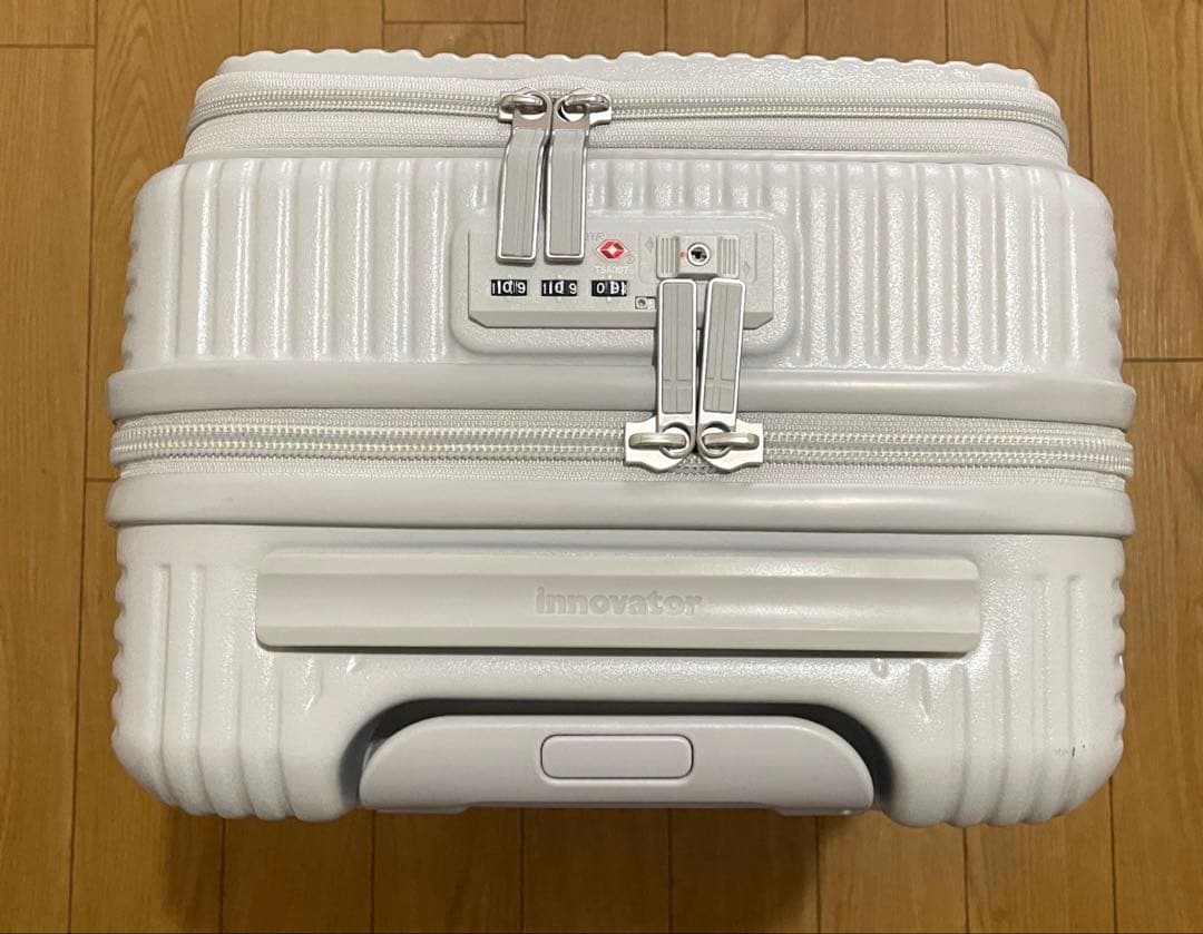 innovator スーツケース 38L グレー ストーン