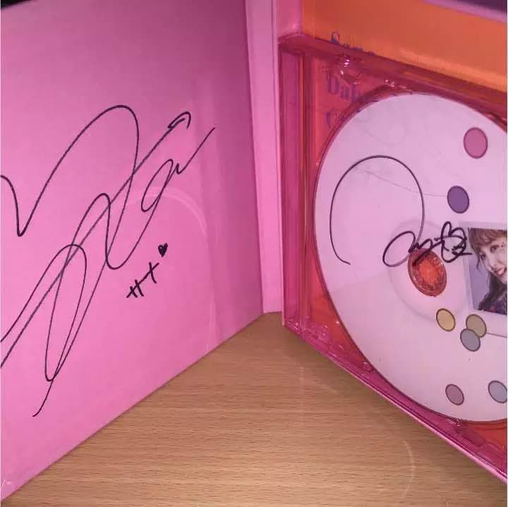 TWICE 直筆サイン