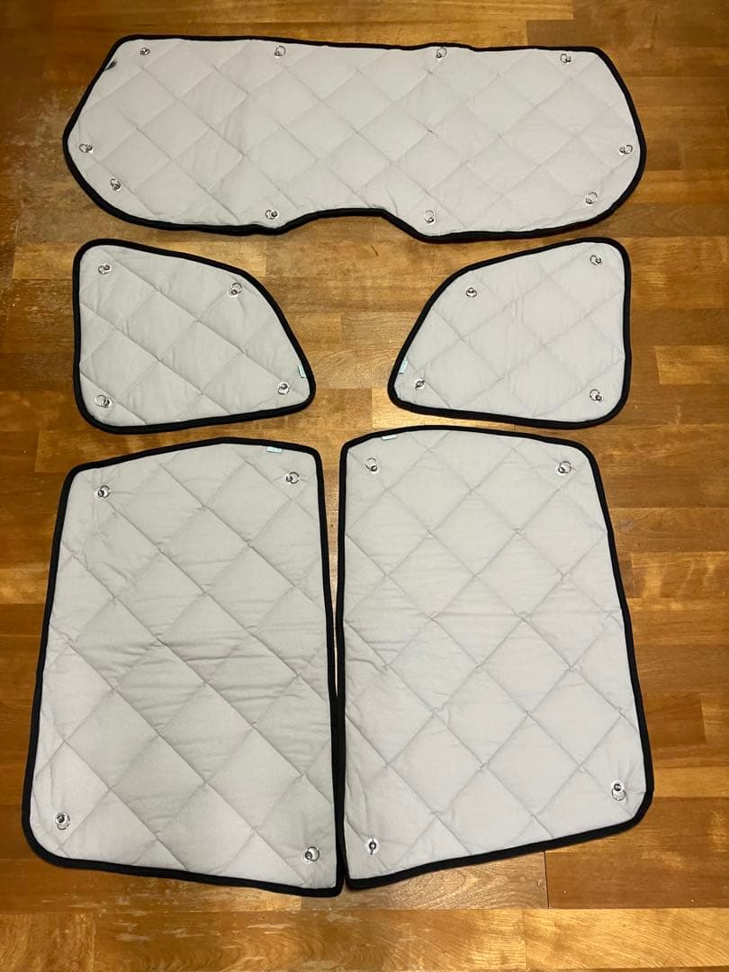 アイズ(Aizu)　フォレスター SJ　フロントリアセット計8枚　サンシェード