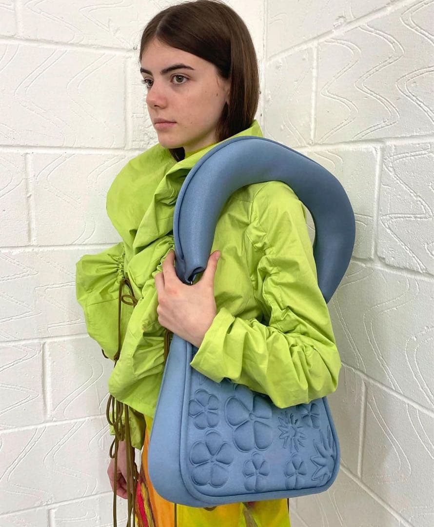 ジ*ン様 【定価88,000円】Paula Canovas del Vas パウ