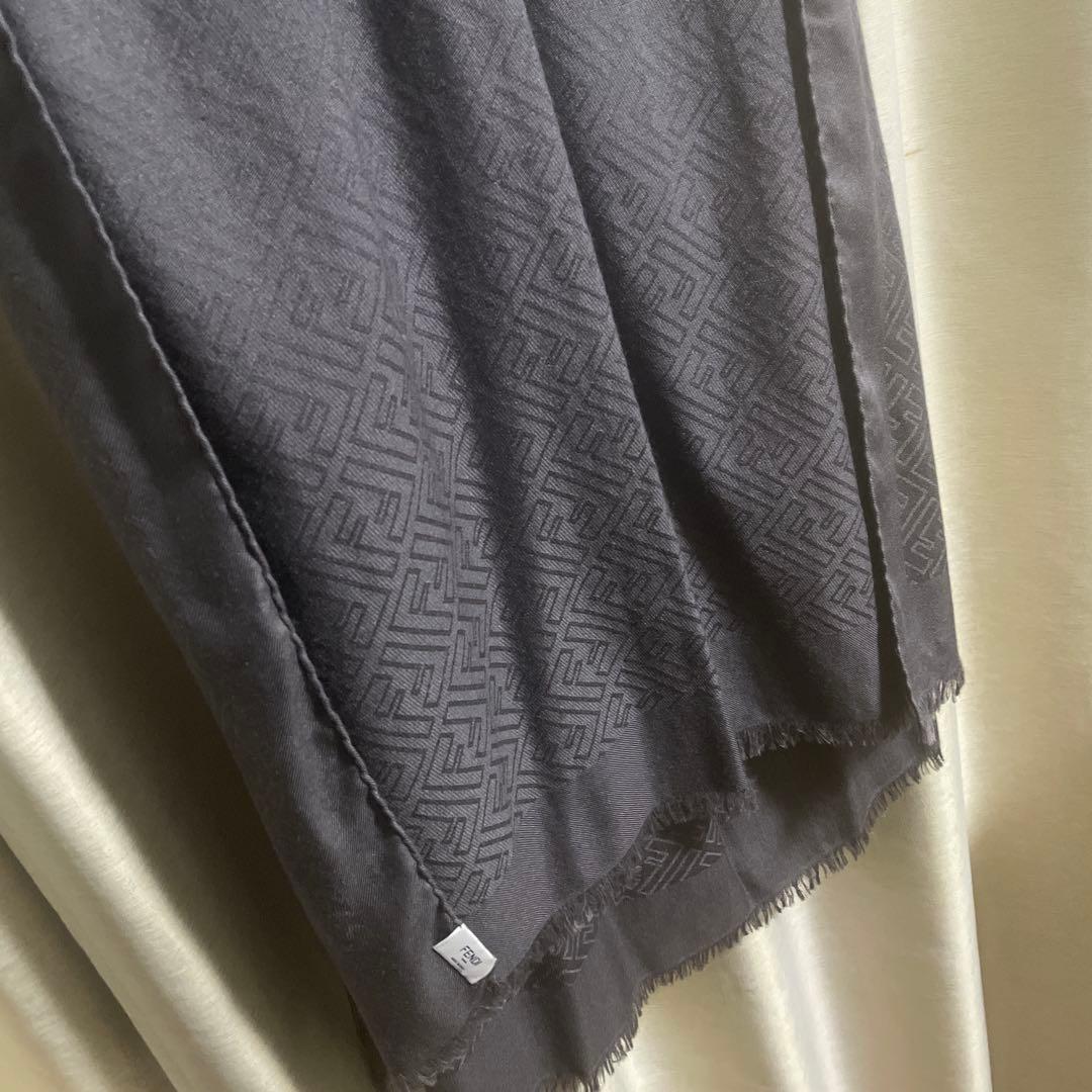 フェンディ　ストール　ブラウン　グレー