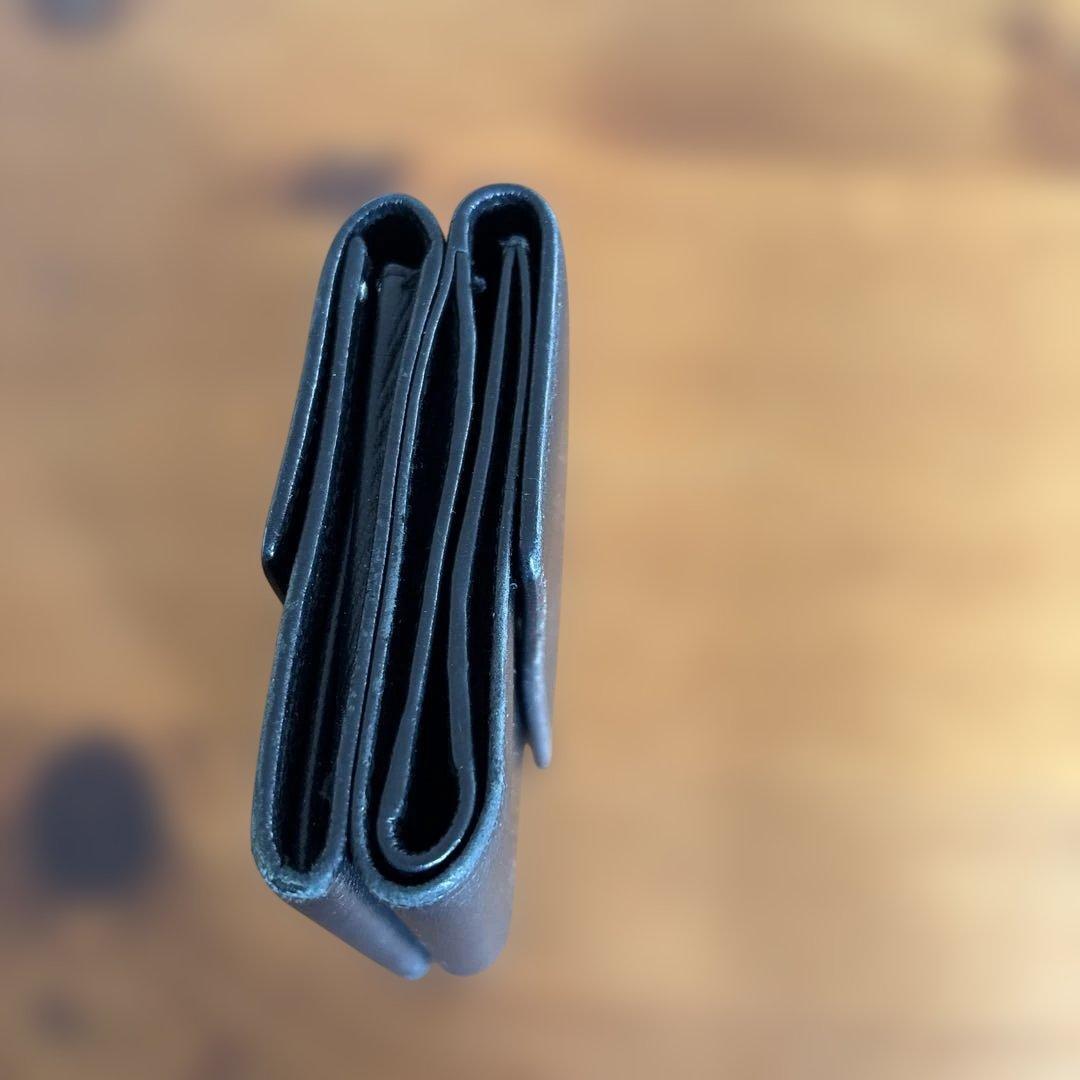 CHANEL 黒 レザー 三つ折り財布