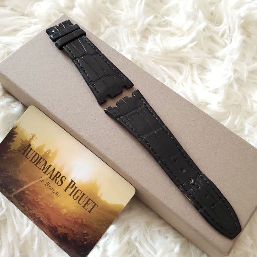 良品 オーデマピゲ レザーベルト 希少 アリゲーター 黒 ローテ 交換用として