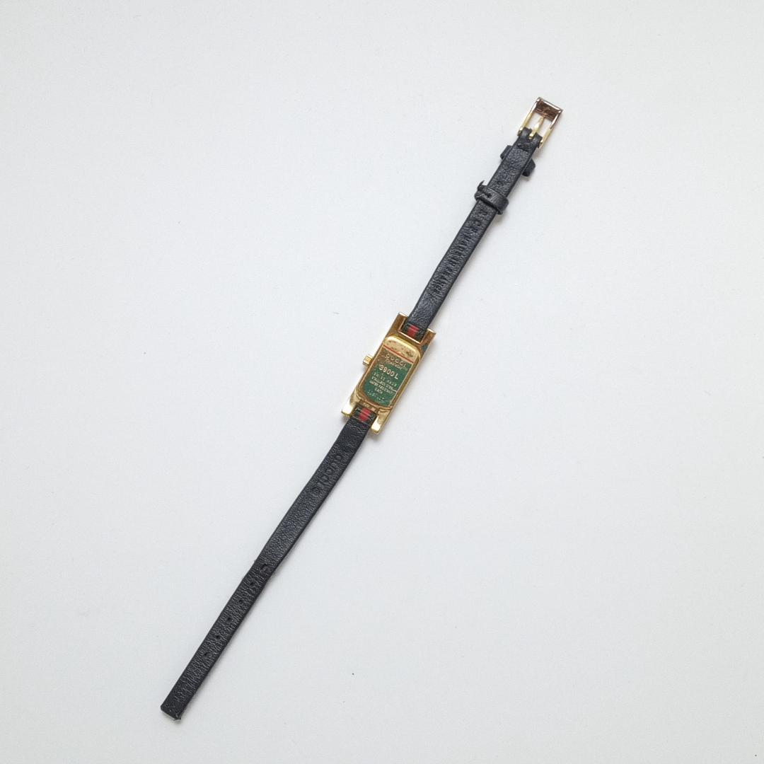 GUCCI　グッチ　腕時計　3900L　シェリーライン　スクエア　ゴールド