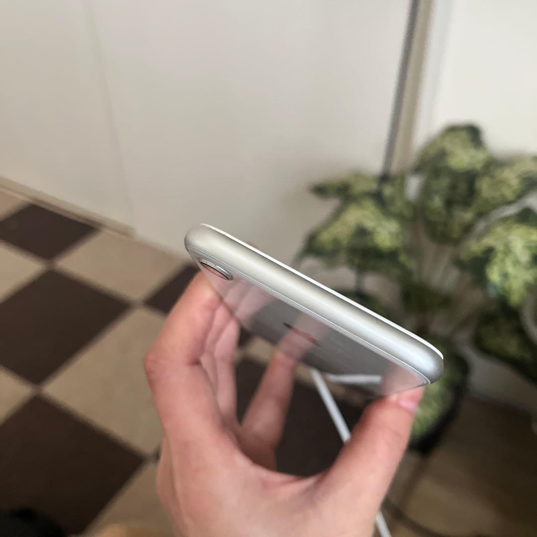 iPhone8 美品 SIMフリー