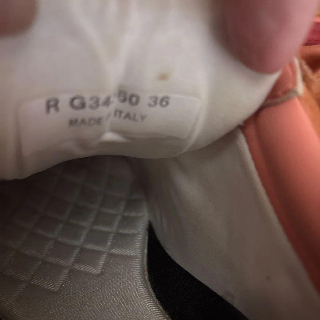 シャネルCCスニーカー#36